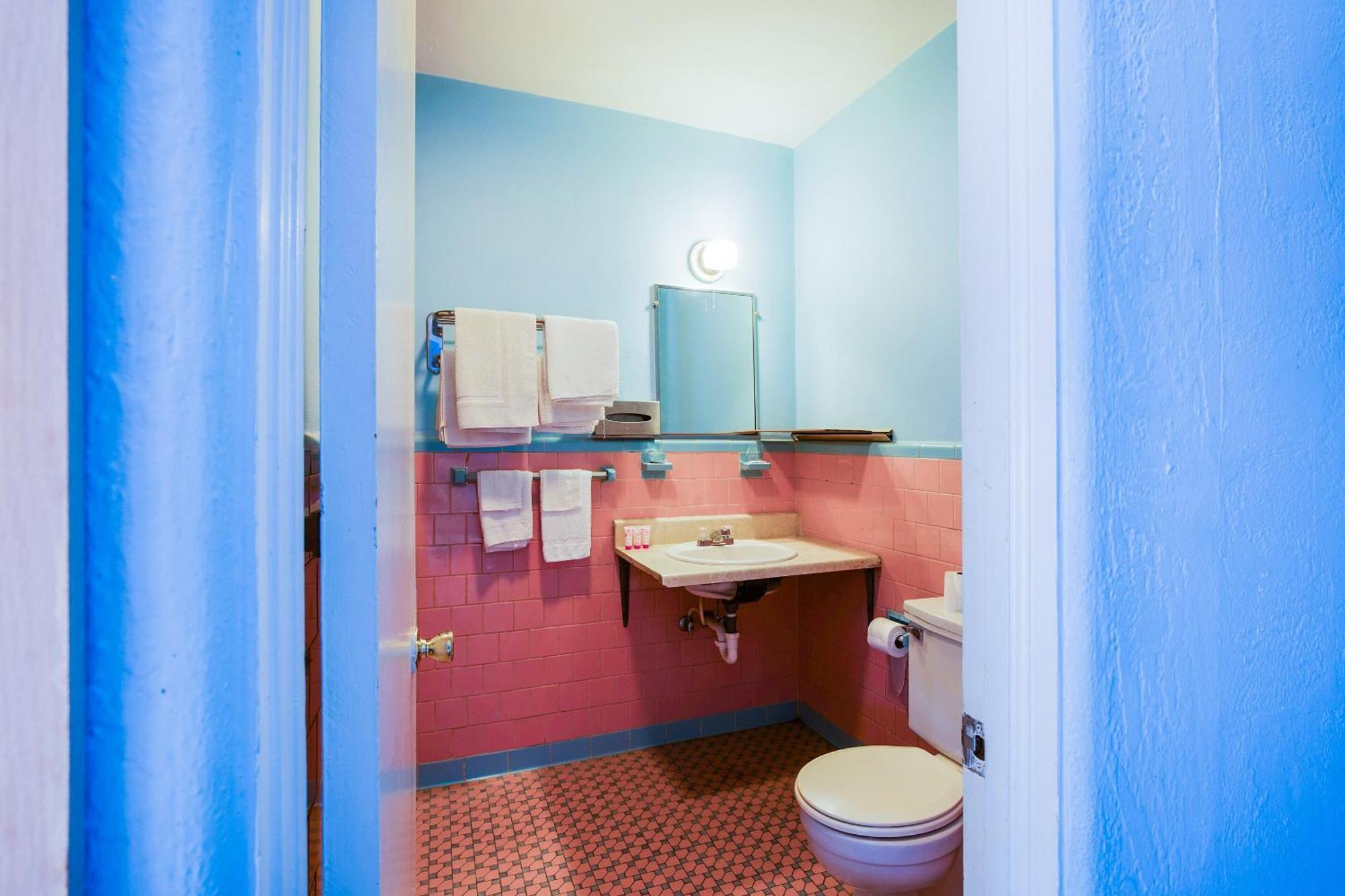 Hotel Salem-Roanoke I-81 -Listing Partner Экстерьер фото